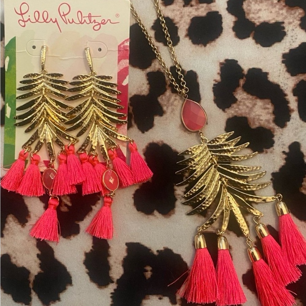Lilly Pulitzer Jungle Rain Earrings & Necklace set in Cockatoo Pink